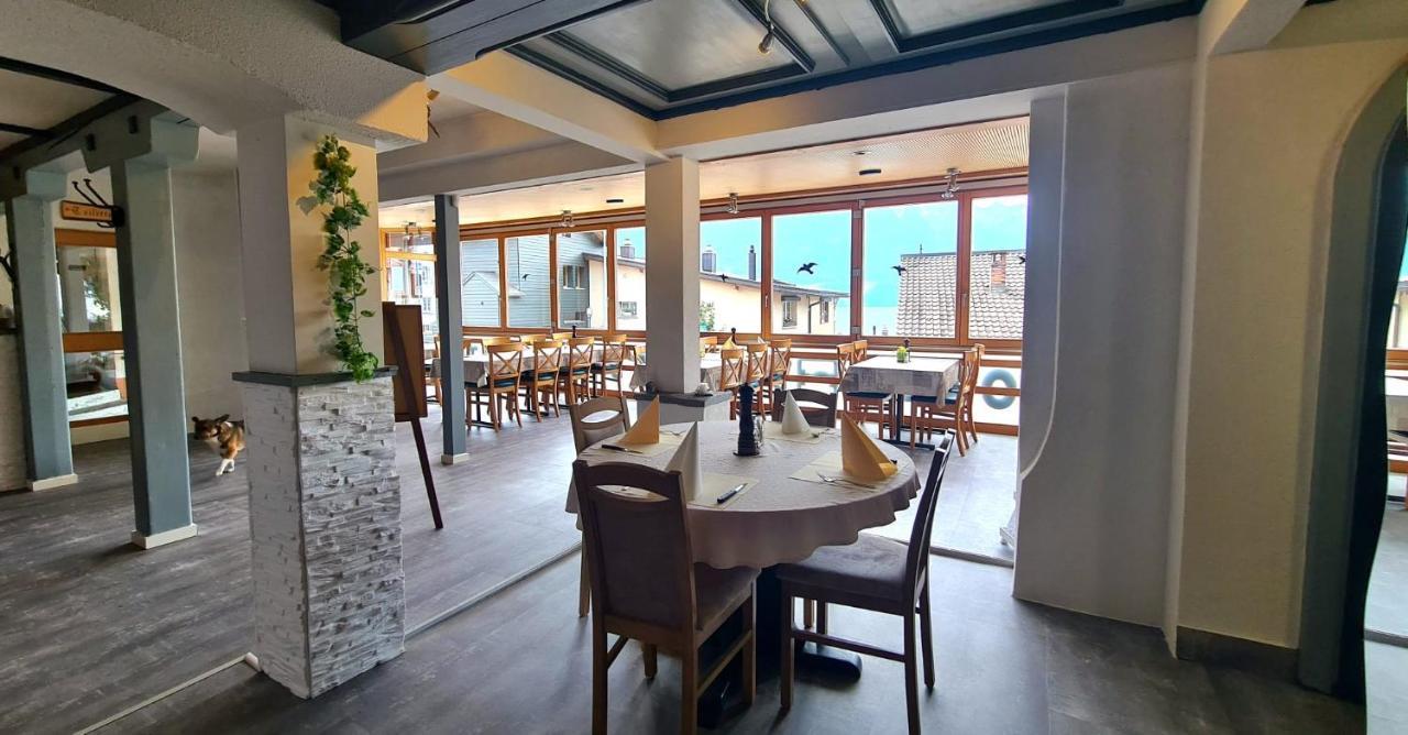 Hotel Rössli Oberried am Brienzersee Exteriör bild