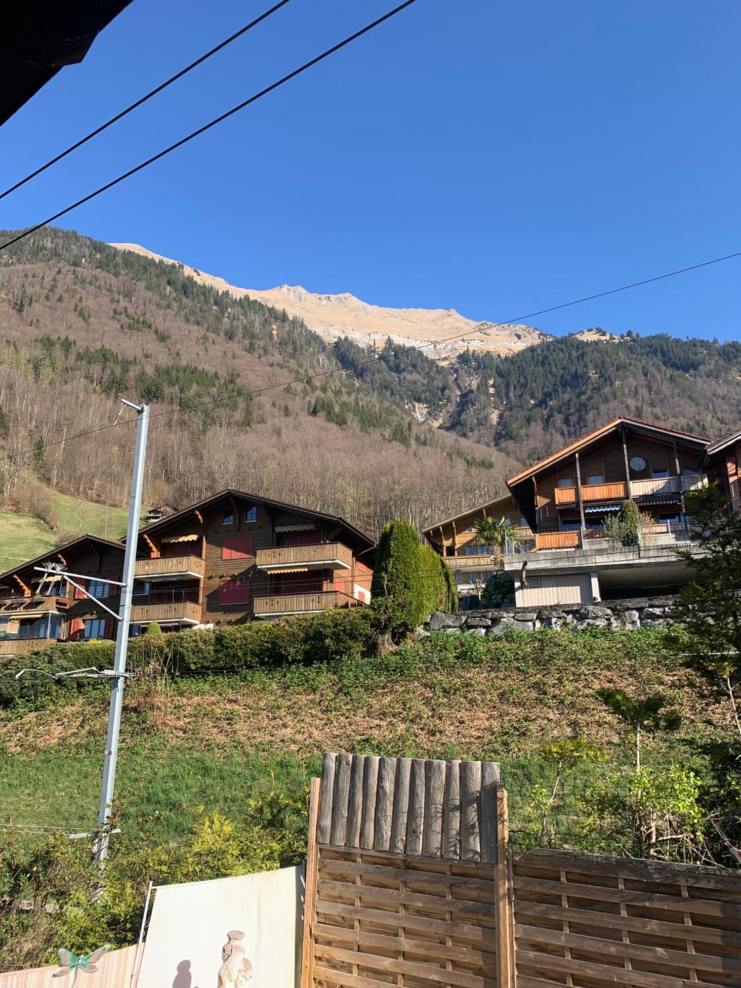 Hotel Rössli Oberried am Brienzersee Exteriör bild